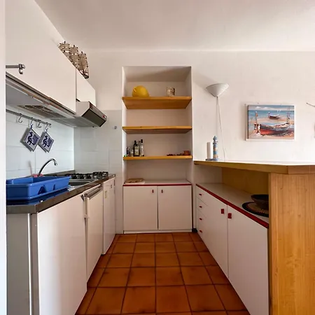Casa Vacanze La Maddalena * Ла-Маддалена