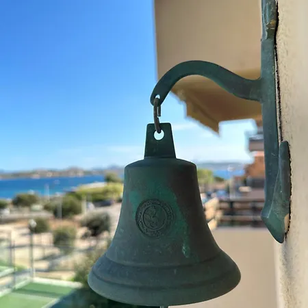 Casa Vacanze La Maddalena Апартаменты Ла-Маддалена